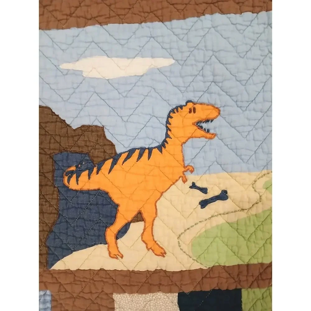 RARE Pottery Barn Dinosaur QUEEN Quilt Blanket Colorful Pop Art Patchwork Vintag